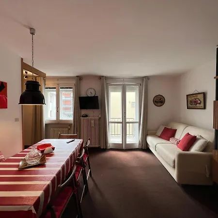 L'altra Casa Del Cervino アパート